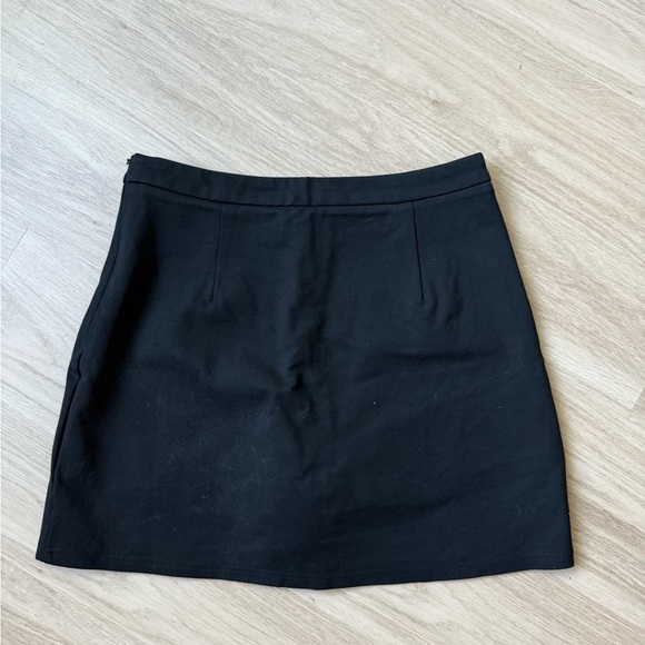 Princess Polly Black A-Line Mini Skort / Ravyn Black Skort Size US 8 - Picture 2 of 4